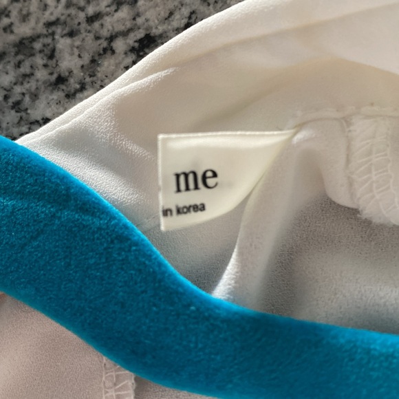 Top Chiffon With Daisy Appliqués - Picture 12 of 12